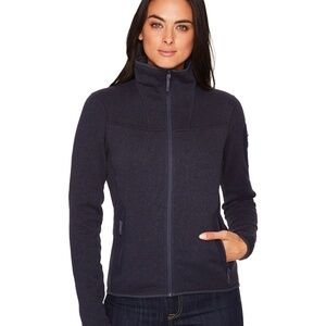 Arc’teryx Covert Cardigan full zip in Black Sapphire